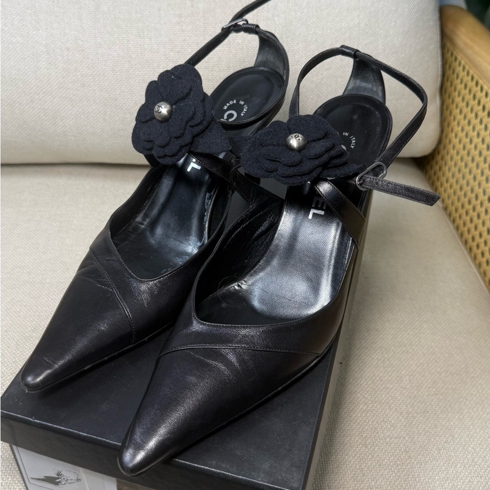 Vintage Chanel Camellia Flower Heel EU SIZE 38.5